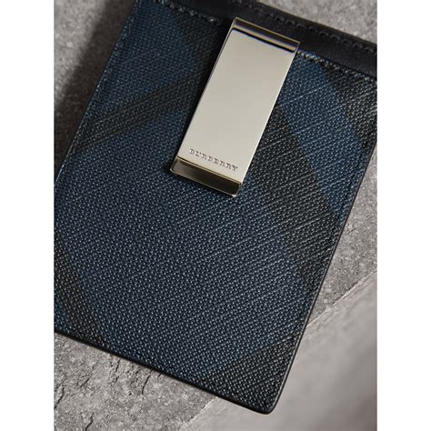 burberry mens card holder|burberry card holder money clip.